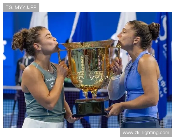 埃拉尼携手保利尼成功卫冕中网女双冠军再度展现意大利组合强大实力