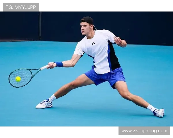 中网男单德米纳尔对阵门希克冲击四强的高强度焦点大战赛前深度前瞻 中网男单德米纳尔对阵门希克冲击四强的高强度焦点大战赛前深度前瞻